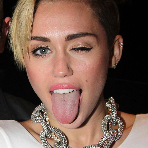 Miley Cyrus #SheBad. 