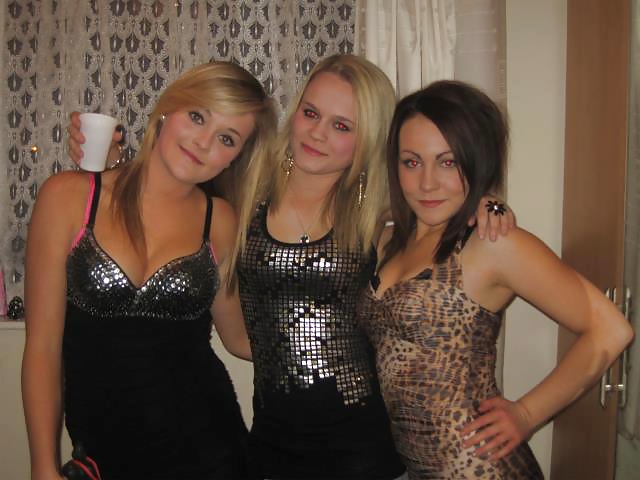 Facebook Finds 8 porn gallery