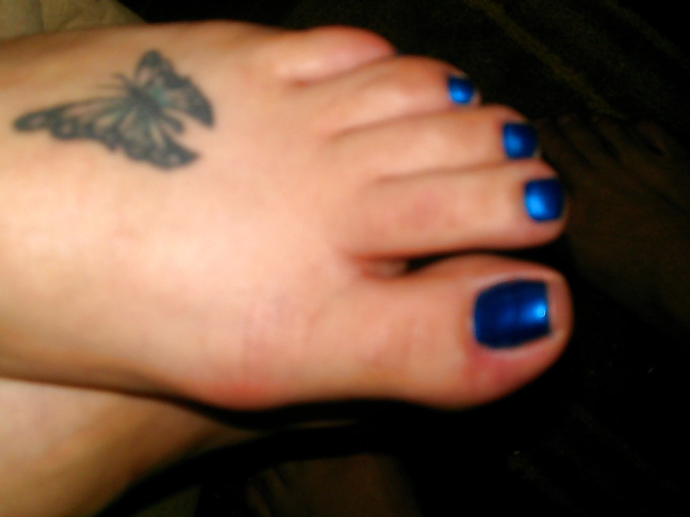 blue toes porn gallery