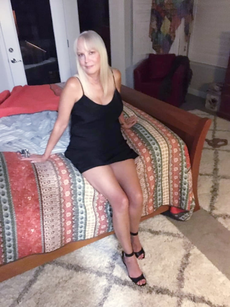 67 yr old cumslut- 12 Photos 