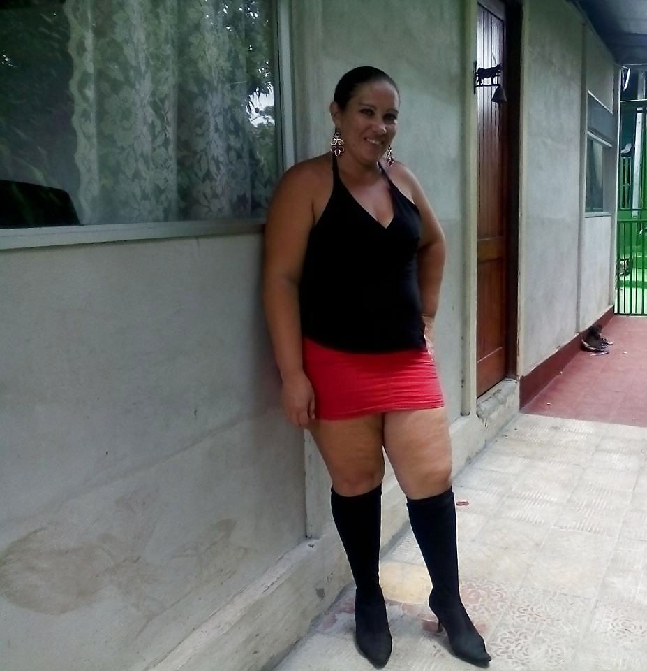 Chubby milf latina porn gallery