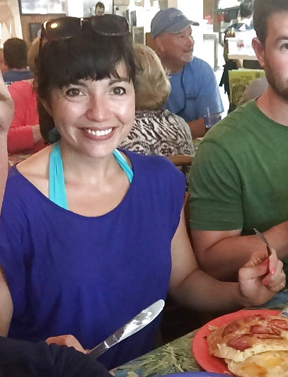 Leila - please comment - what would you do with her? porn gallery