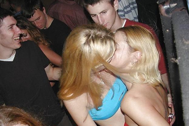 Woman and Woman II porn gallery