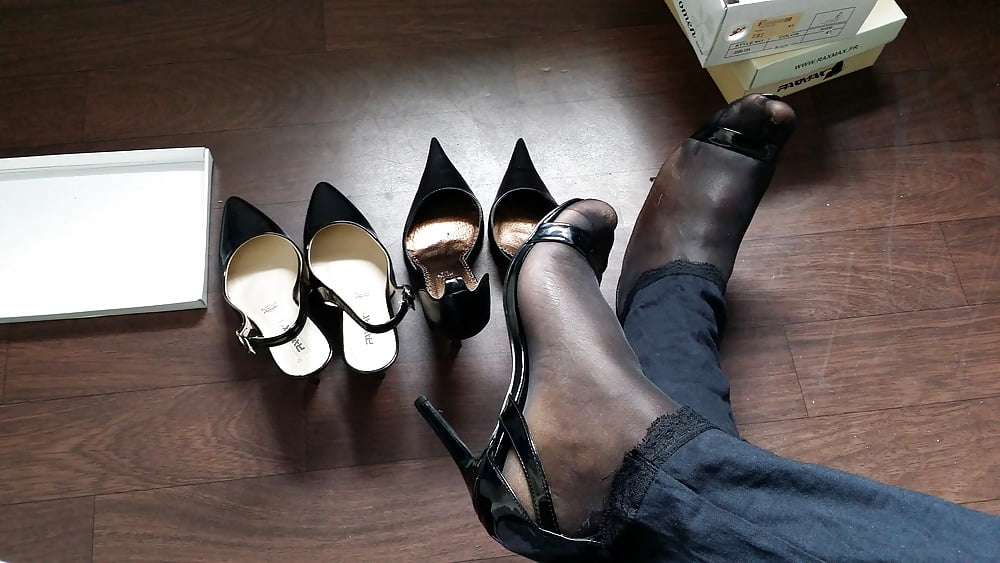 Black high heels sandals nylons porn gallery