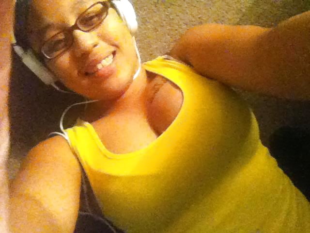 Thick Latinas porn gallery