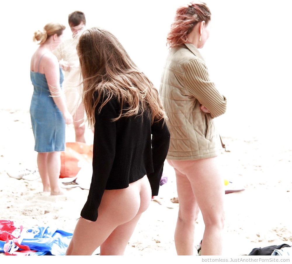 Electic Chick Mix 2 porn gallery