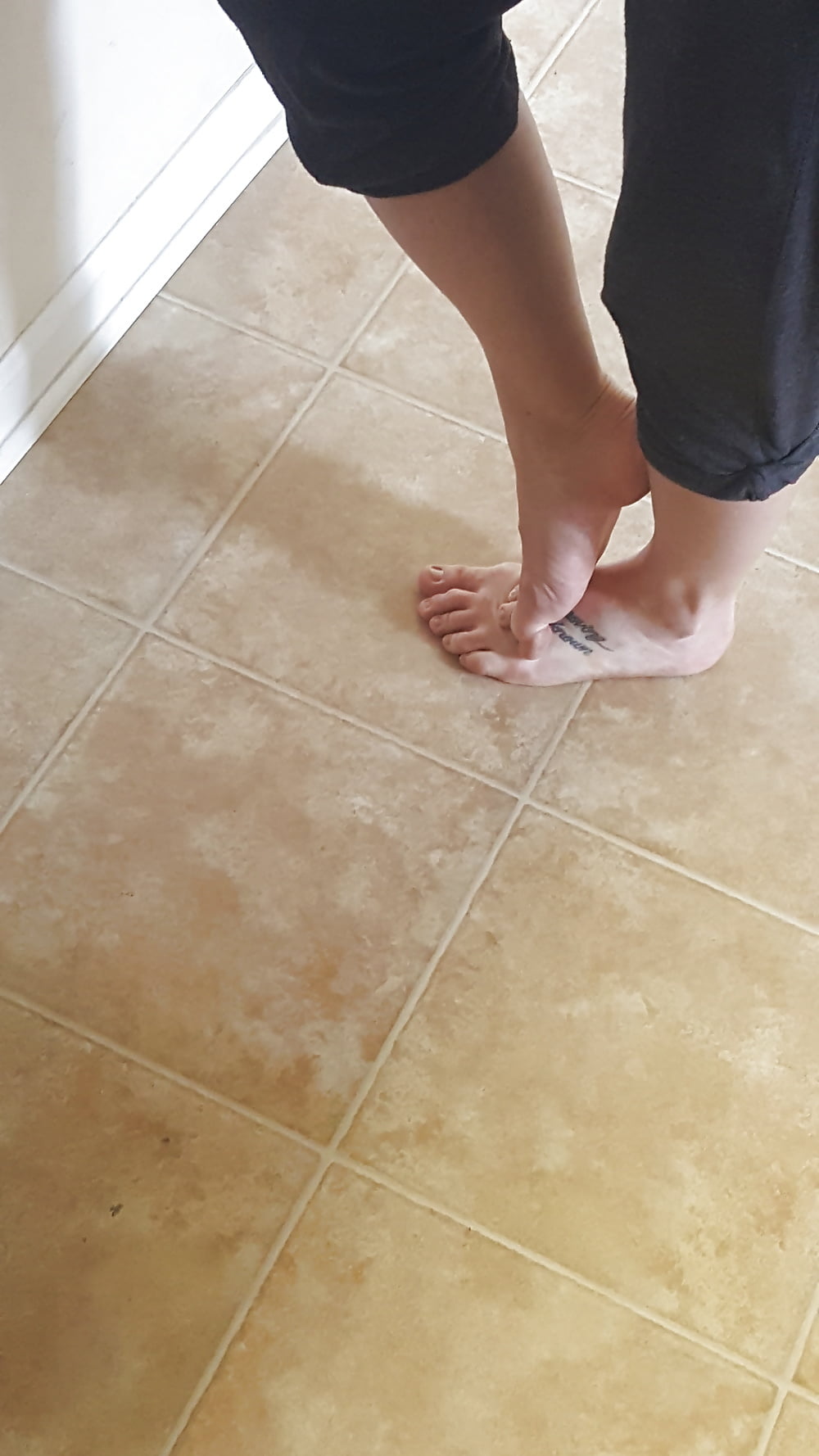 Candid feet porn gallery