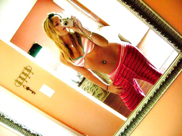 Babes 2 porn gallery