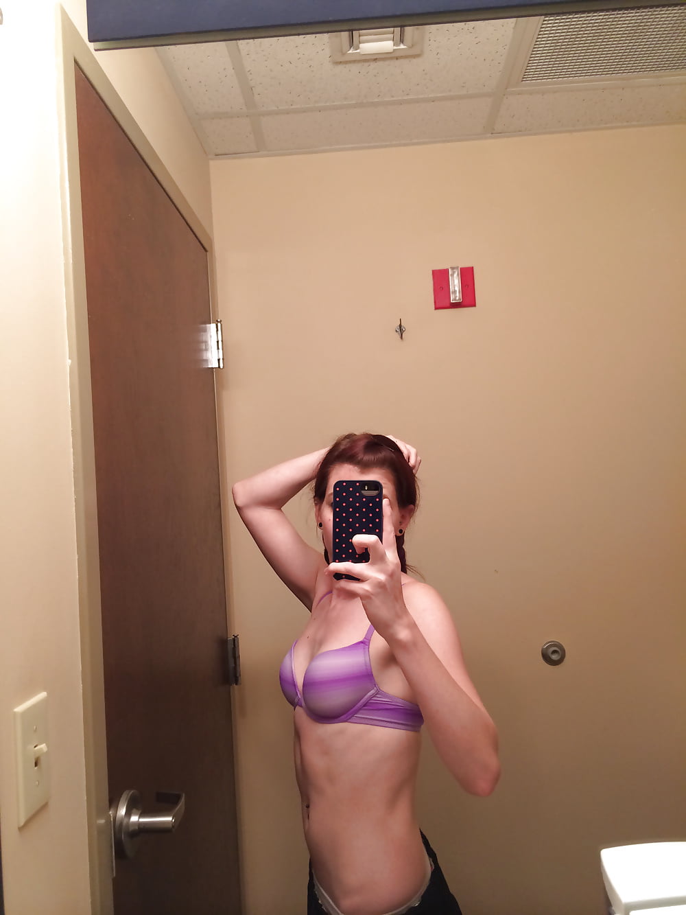 Self Pics Hot Amateurs! - vol 109! porn gallery