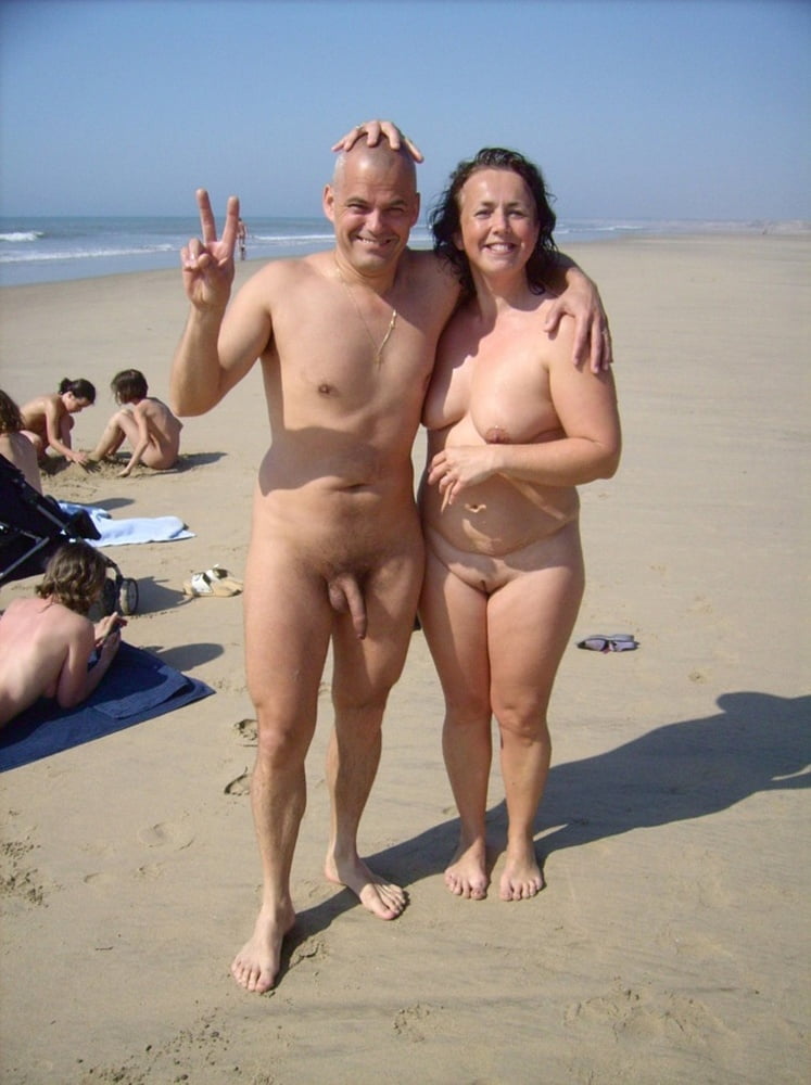 COUPLE porn gallery