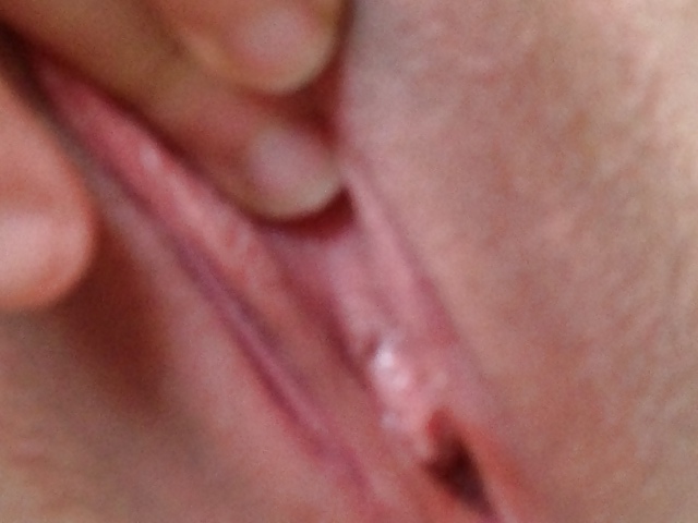 UK Slutz Selfshot porn gallery