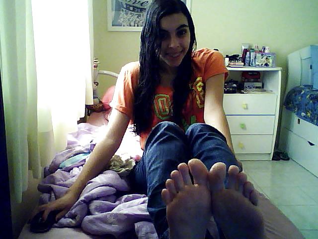 Aline De Santana Gabriel - BRAZIL AMATEUR FEET TEEN porn gallery