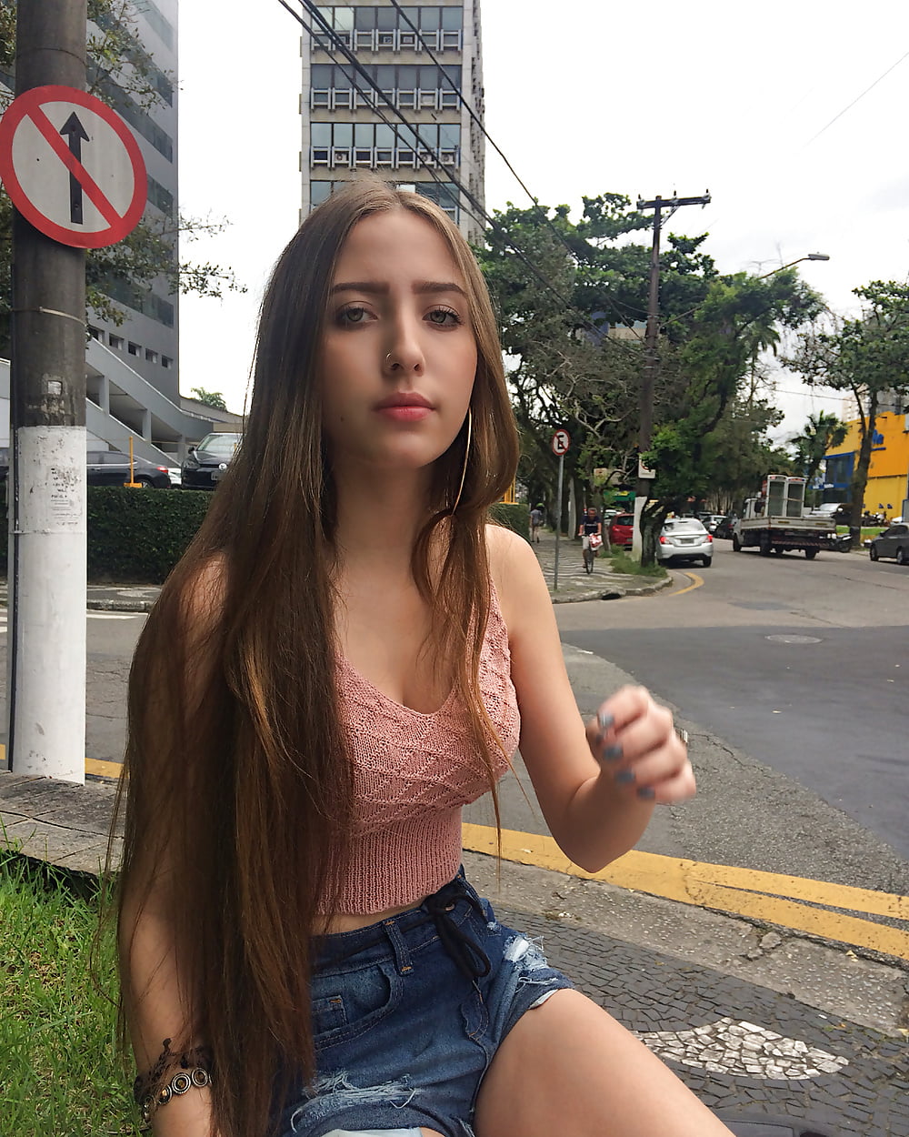 TOP Brazillian Teen Mariana porn gallery