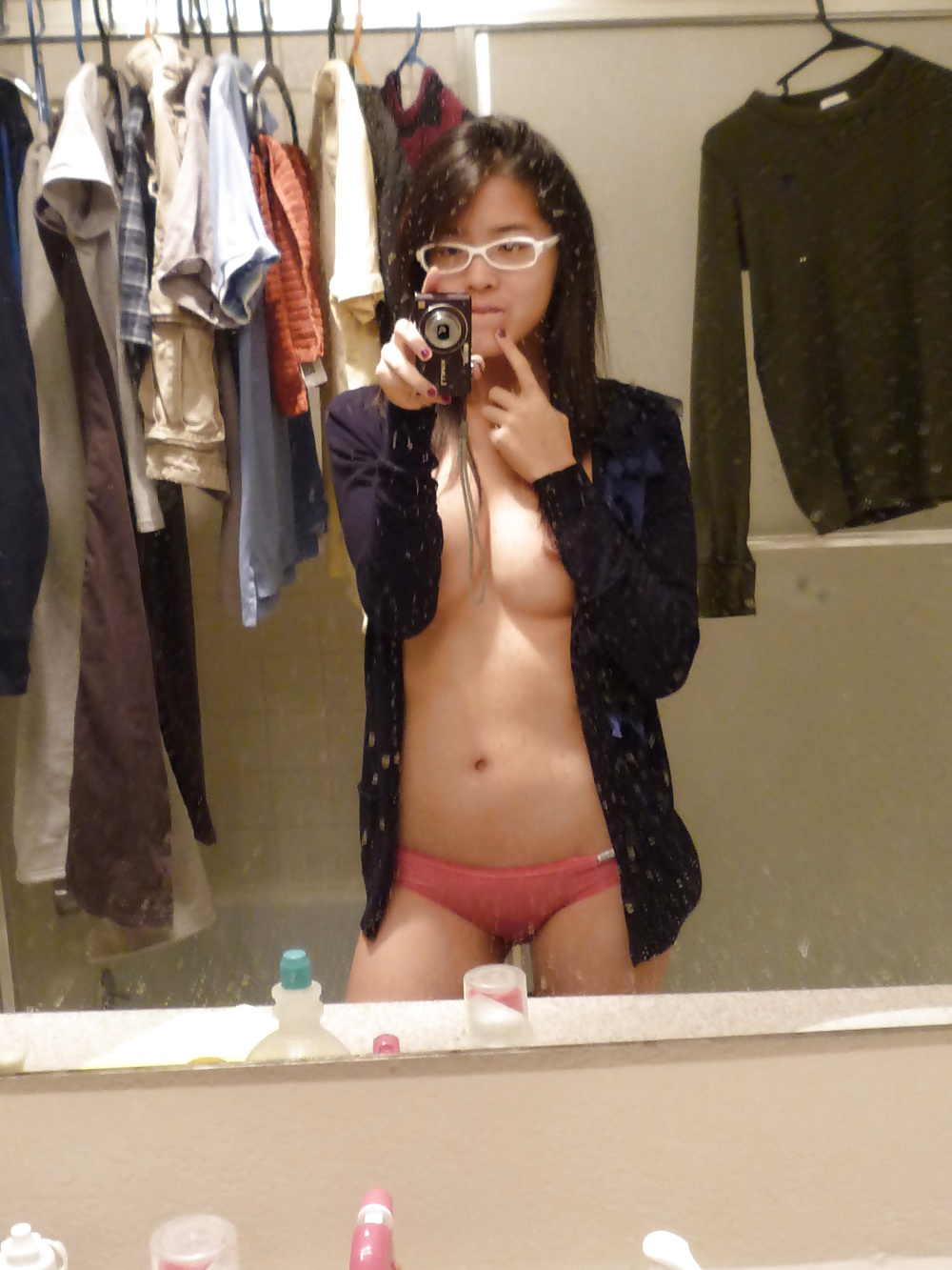 Sexy asian teen with glasses porn gallery