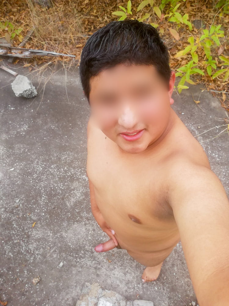 Selfiesnudes Al Aire Libre Excitado En La Calle 25 Pics Xhamster 3994