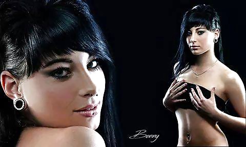 Facebook Girl II porn gallery