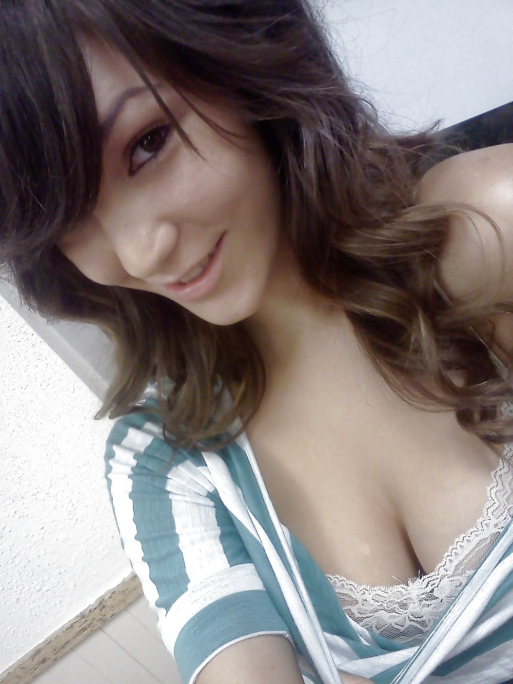 qt grrlz #24 porn gallery