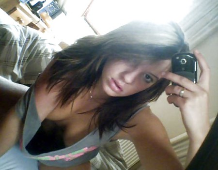 TEEN SELFSHOT -36