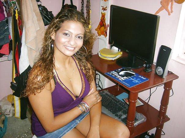 SEXY LATINAS porn gallery