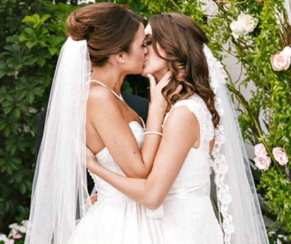 Legal Loophole Allows Russian Lesbian Couple To Marry Because One Of Them Was Born A Man