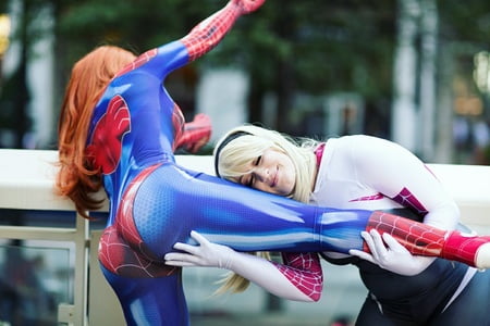 wonderfull girl redhead cosplay busty         