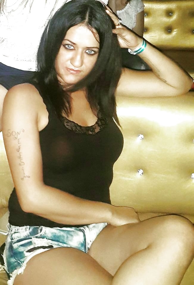 Azra atesli kiz porn gallery