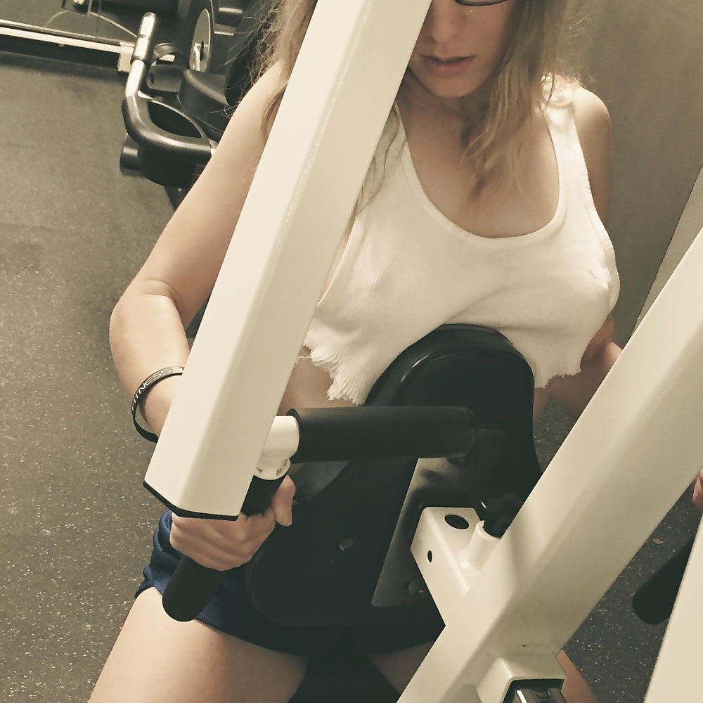 Blonde at Hotel Gym #41 porn gallery