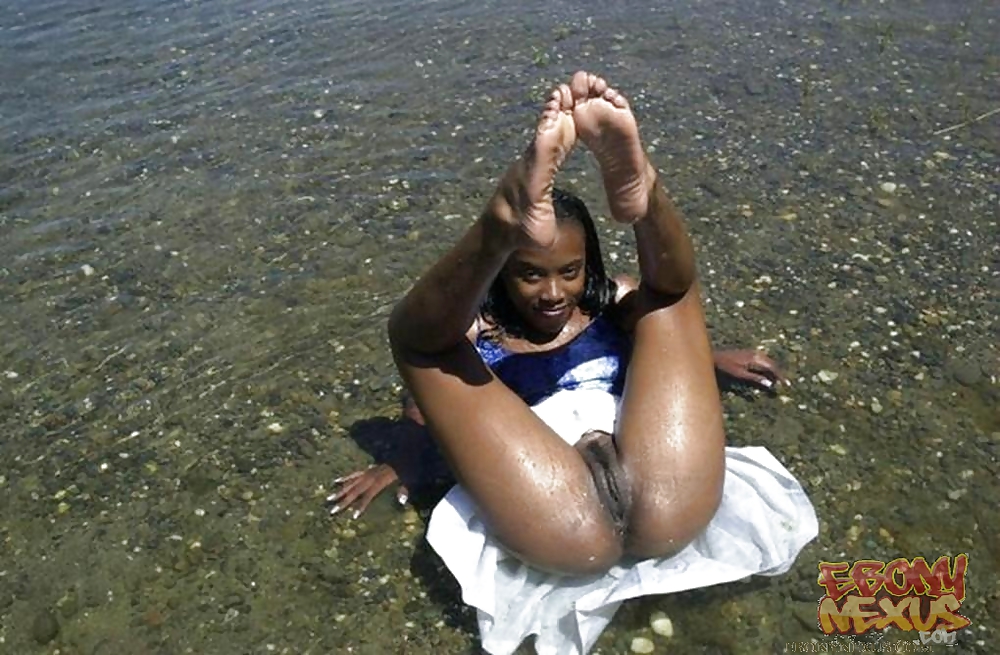 Nice Black amateur teens (Camastewr) porn gallery