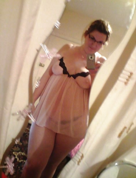 LOVELY CHUBBY AMATEURS 27 porn gallery