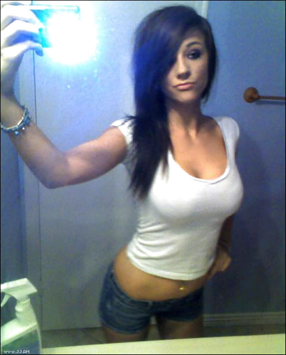 Pretty Amateur SelfShot porn gallery