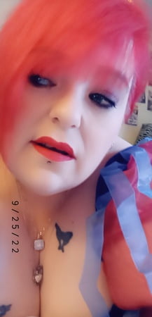 raven plays dress up         